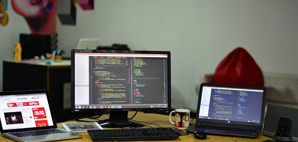 tu-van-truc-tuyen-khi-lam-mot-trang-web-thiet-ke-web-da-nang-giai-dap